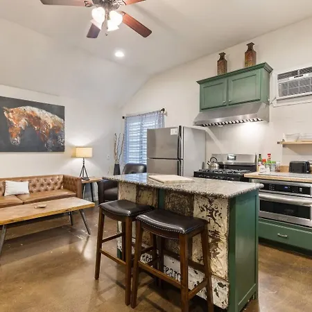 Campo Cottage